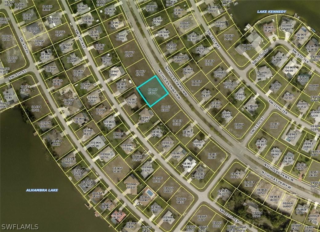 922 Nicholas Pkwy., Cape Coral, FL 33991