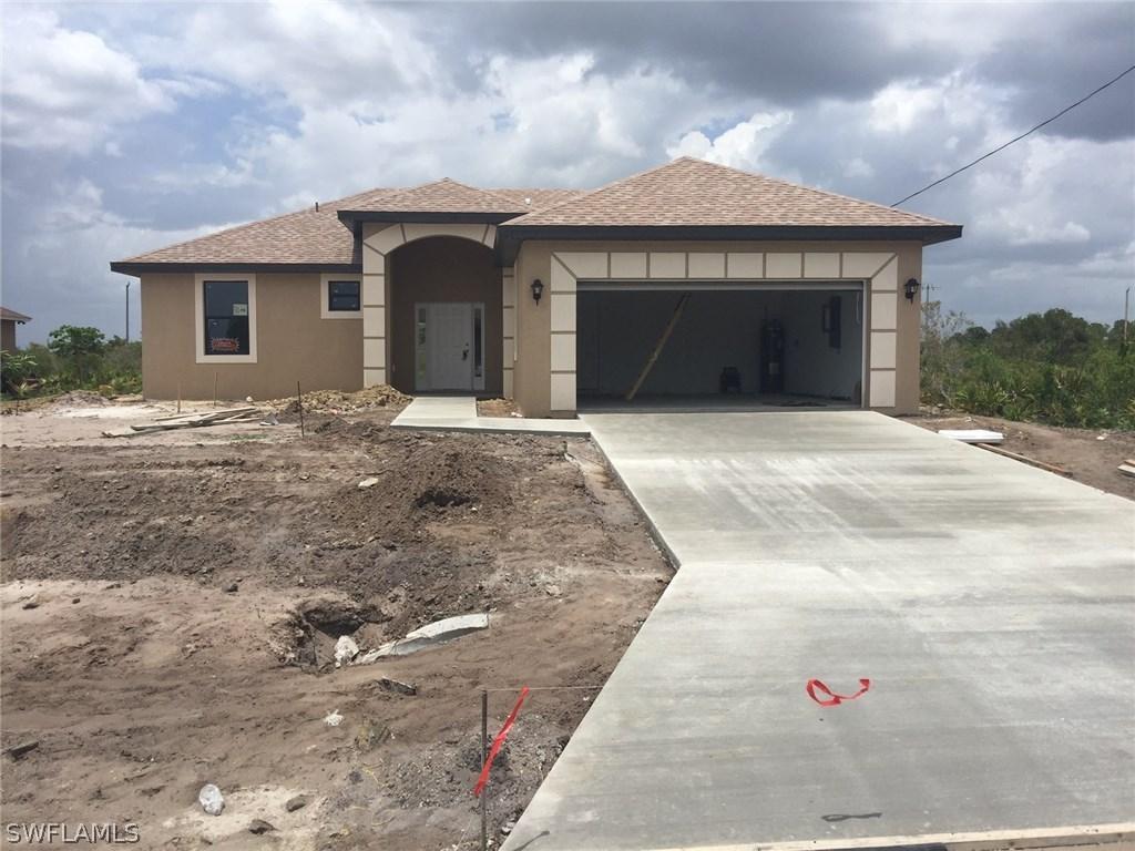 2707 18th St., Lehigh Acres, FL 33976