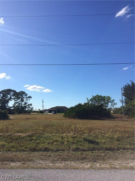 1816 NW 5th Pl., Cape Coral, FL 33993