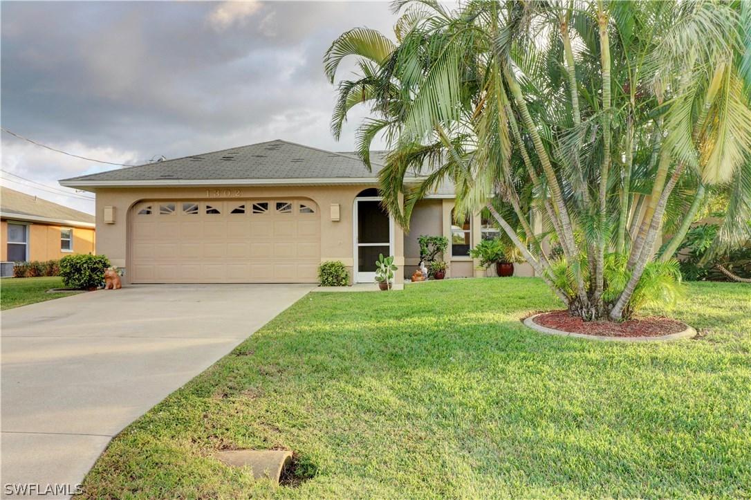 1302 SE 13th Ter., Cape Coral, FL 33990