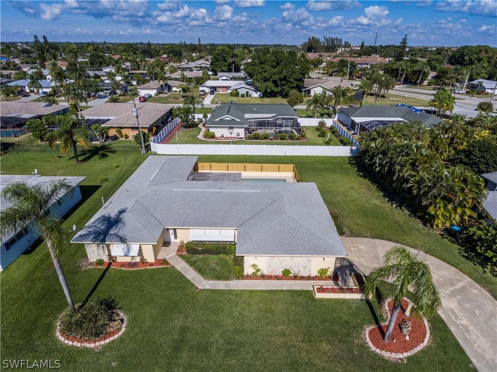 241 SE 44th St., Cape Coral, FL 33904