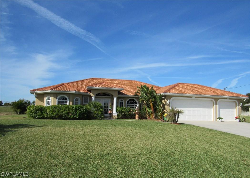 1812 NW 31st Pl., Cape Coral, FL 33993