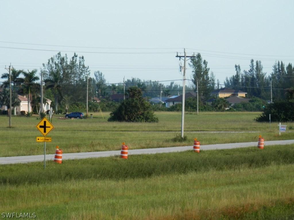 1532 Burnt Store Rd., Cape Coral, FL 33993