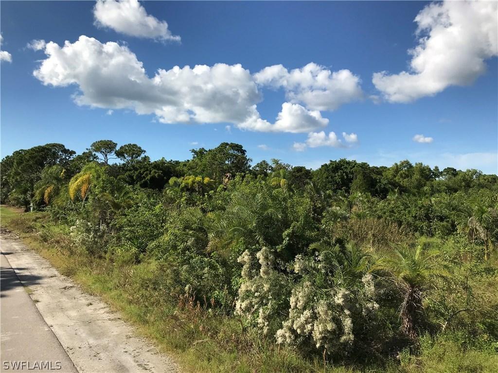 4220 Sunshine Blvd., St. James City, FL 33956
