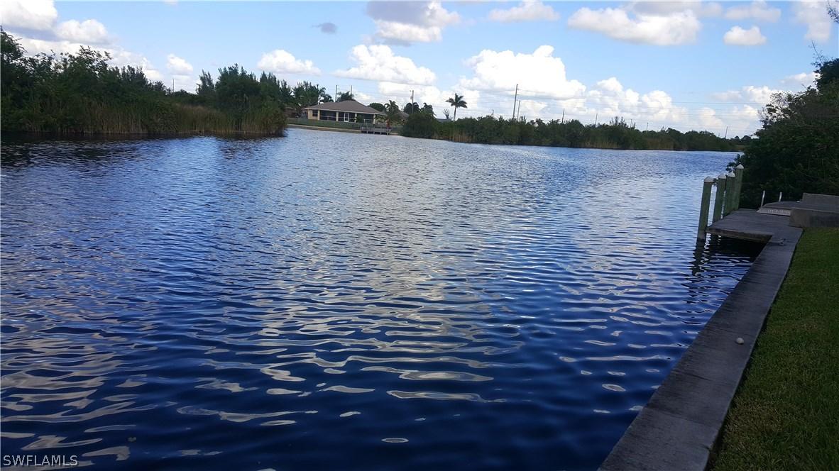 2453 NW 9th Ter., Cape Coral, FL 33993