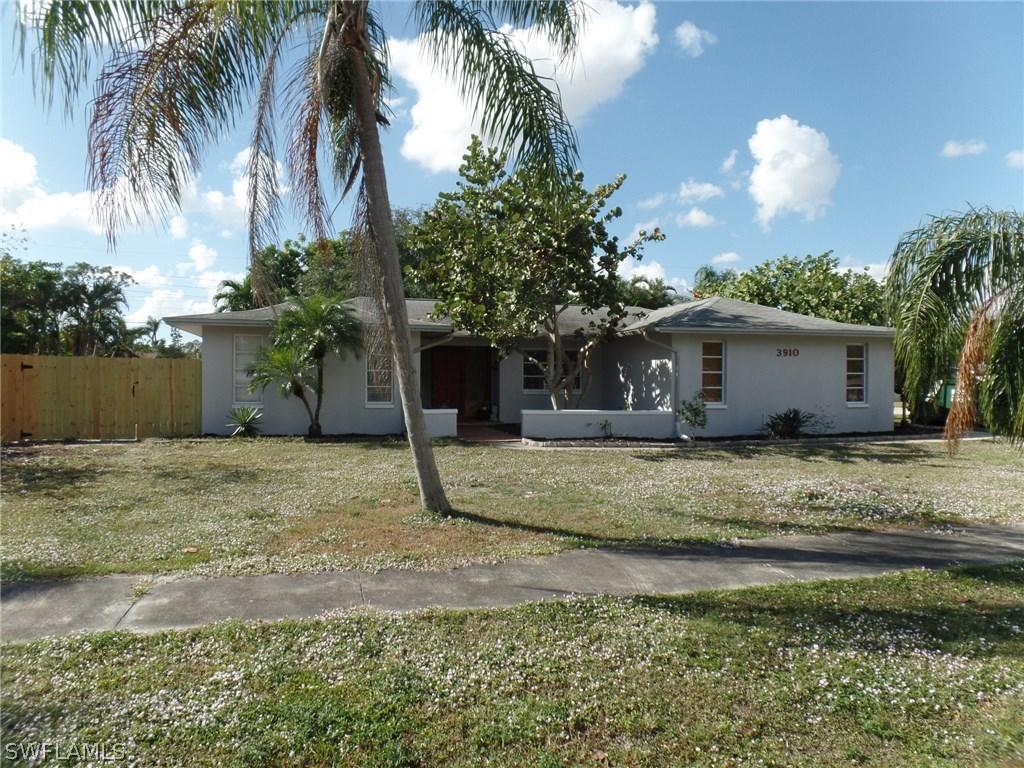 3910 Luzon St., Fort Myers, FL 33901