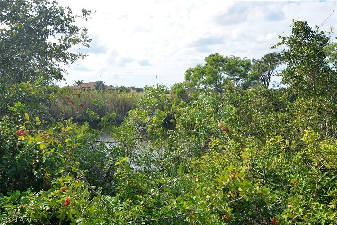 3208 NW 4th Pl., Cape Coral, FL 33993