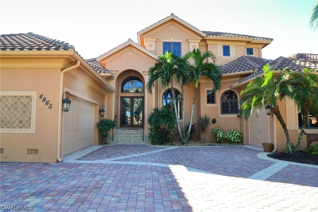 4865 Tarpon Ave., Bonita Springs, FL 34134