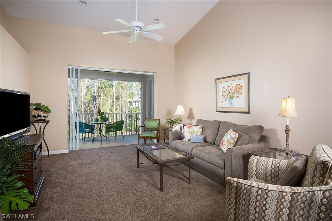 6290 Wilshire Pines Cir. #807, Naples, FL 34109