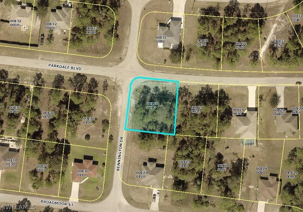 430 Parkdale Blvd., Lehigh Acres, FL 33974