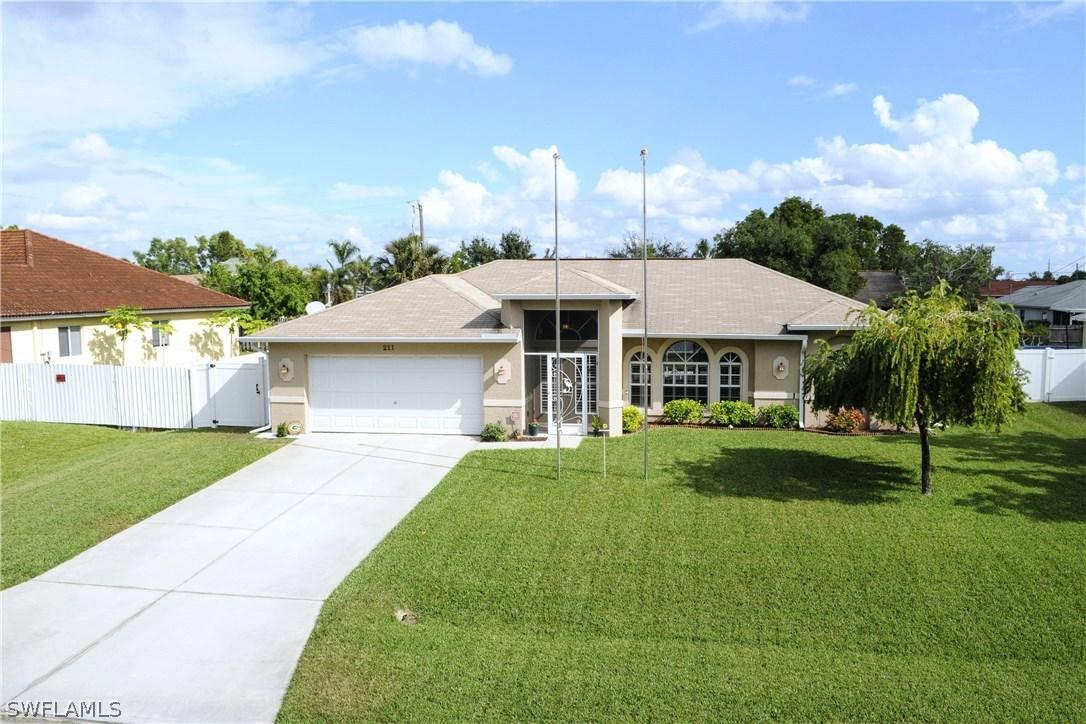 211 NE 21st Pl., Cape Coral, FL 33909