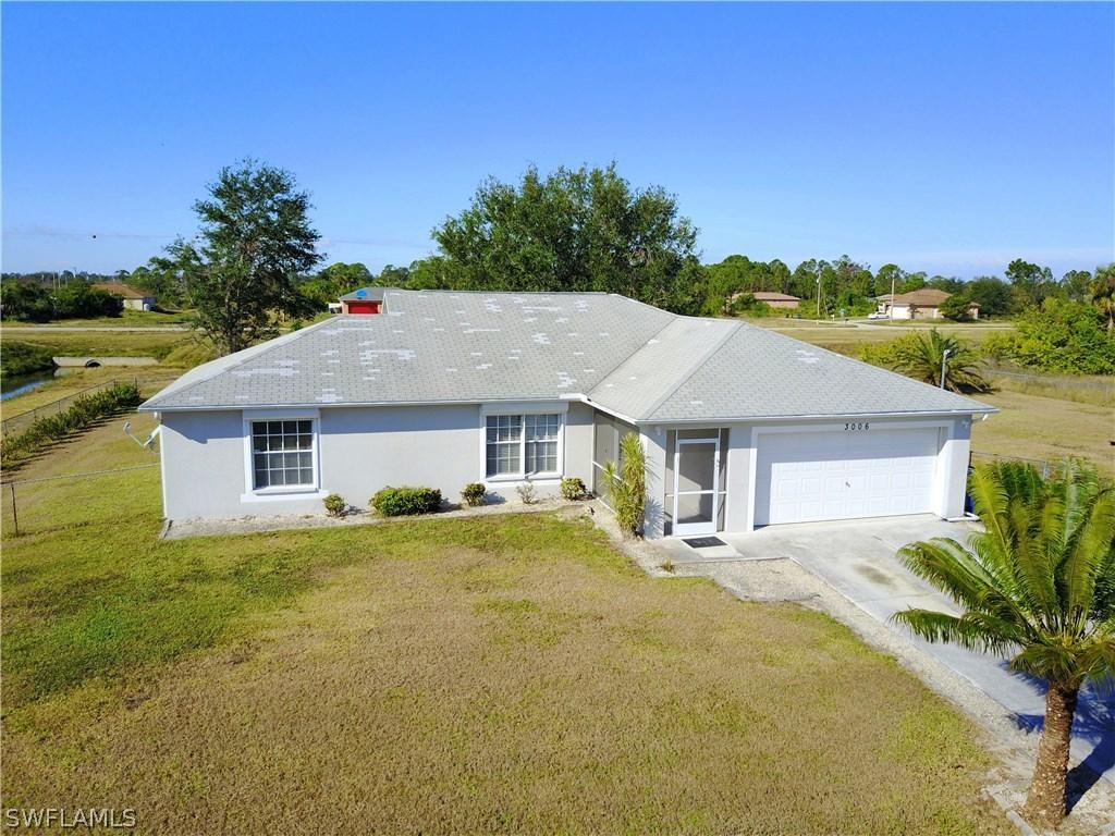 3006 Loraine Ave., Lehigh Acres, FL 33976
