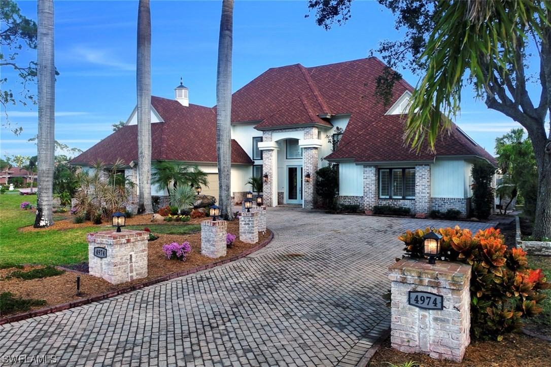 4974 Berkeley Dr., Naples, FL 34112