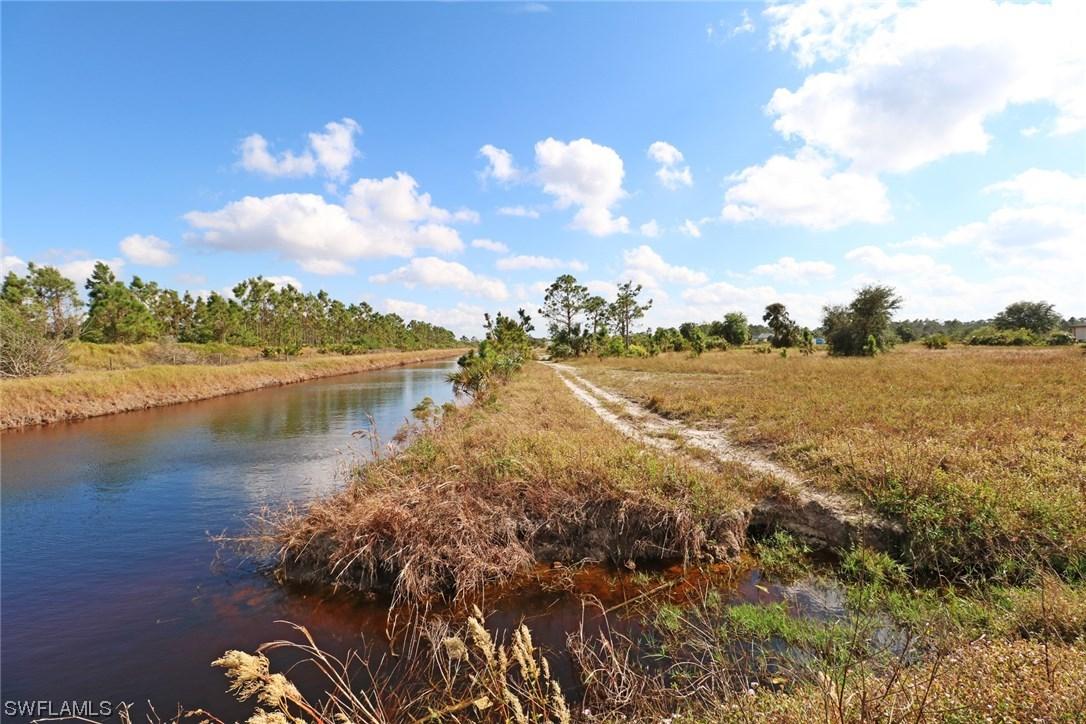 4940 10th St., Naples, FL 34120