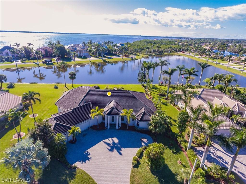 4541 Randag Dr., North Fort Myers, FL 33903