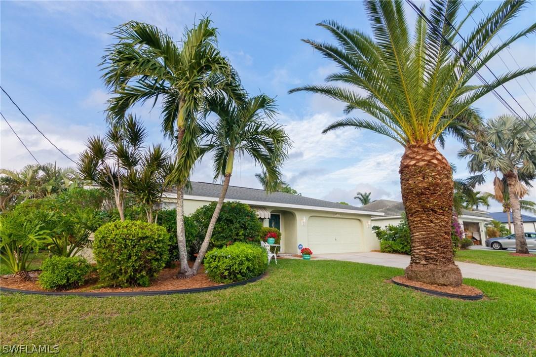 2005 SE 29th Ln., Cape Coral, FL 33904