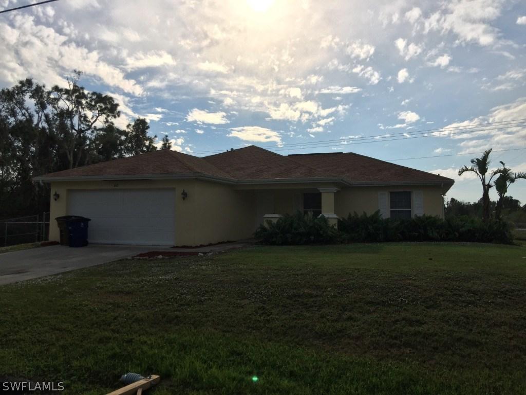 442 Conlee St., Lehigh Acres, FL 33974