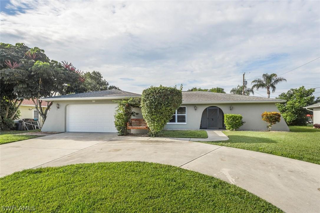 628 SE 35th St., Cape Coral, FL 33904