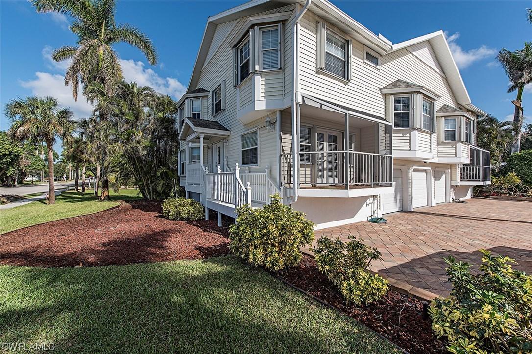 805 - 815 9th Ave., Naples, FL 34102