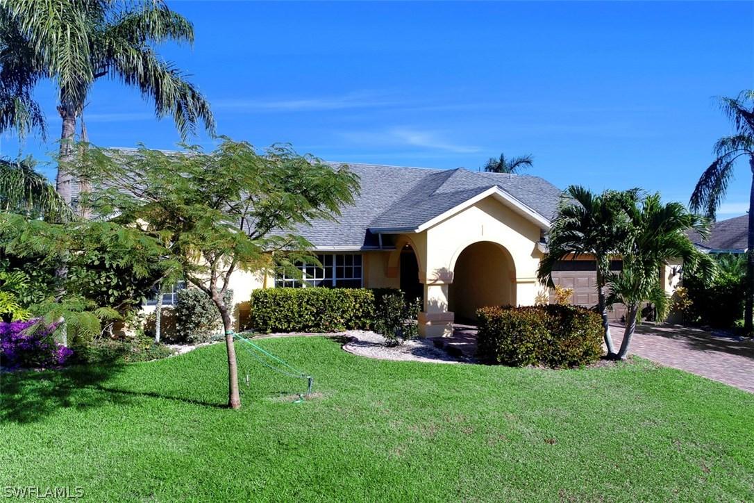 2209 SW 49th Ter., Cape Coral, FL 33914