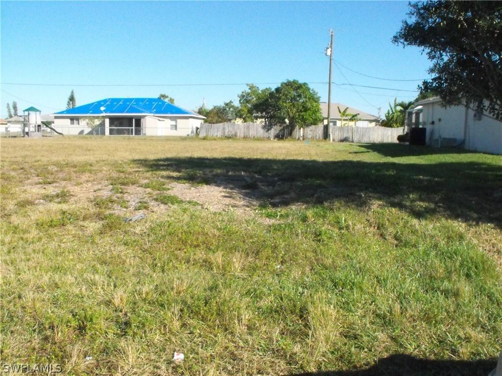 4125 SW 8th Ct., Cape Coral, FL 33914