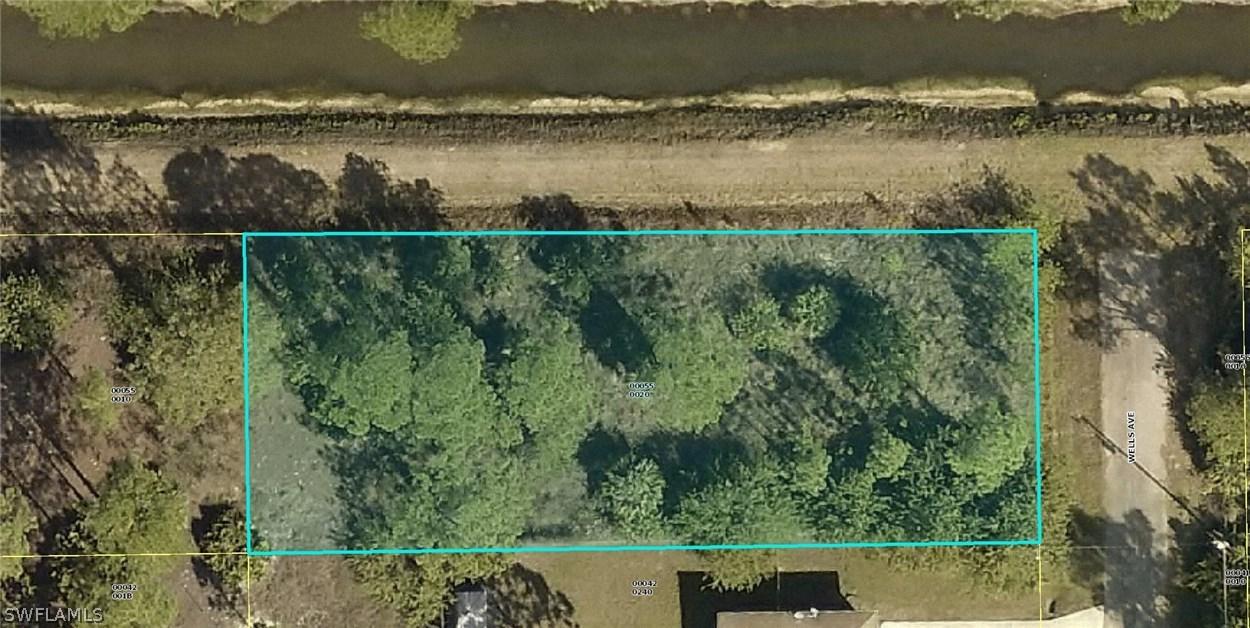 325 Wells Ave., Lehigh Acres, FL 33936