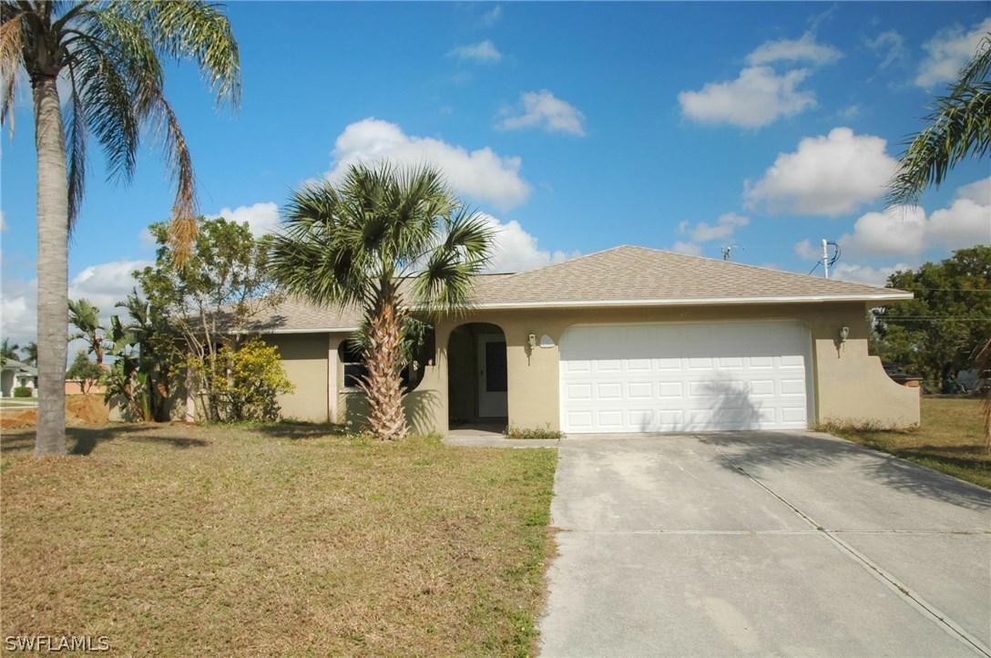 417 SW Trafalgar Pkwy., Cape Coral, FL 33991