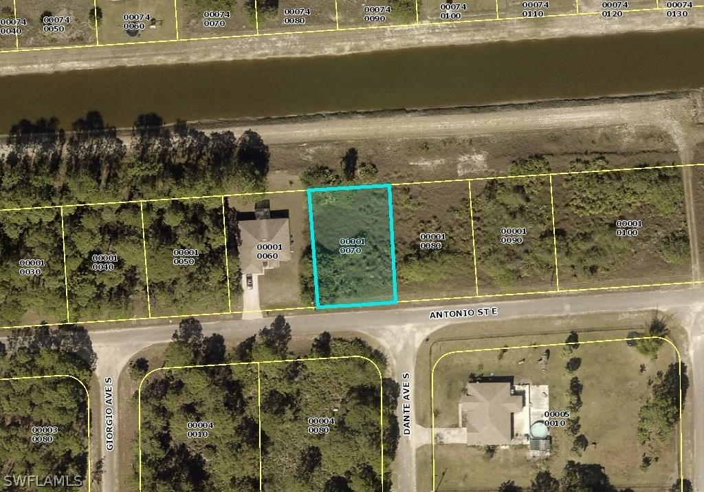 1115 Antonio St., Lehigh Acres, FL 33974