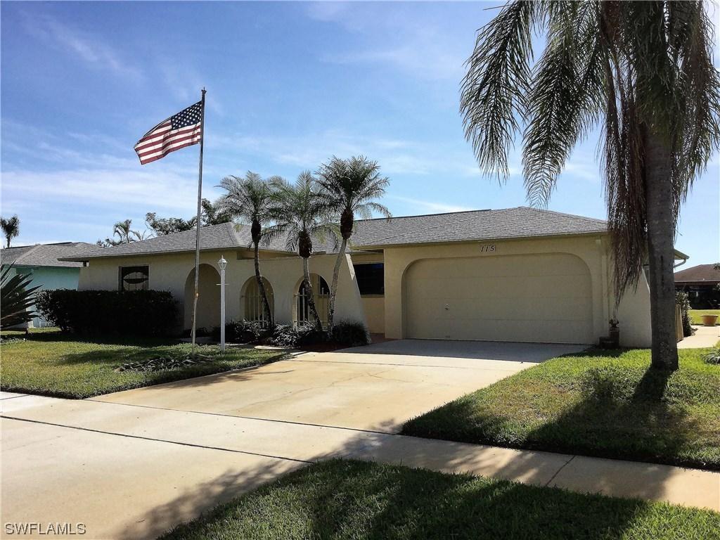 115 Marseille Dr., Naples, FL 34112