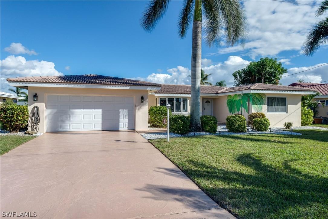 5309 Baypoint Ct., Cape Coral, FL 33904