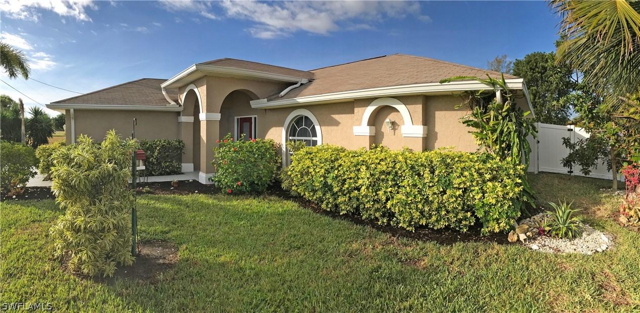 30 SW 22nd Ave., Cape Coral, FL 33991