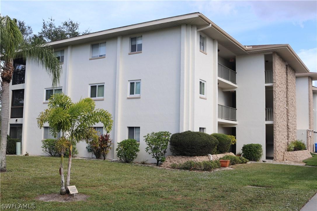 2100 Barkeley Ln. #1, Fort Myers, FL 33907