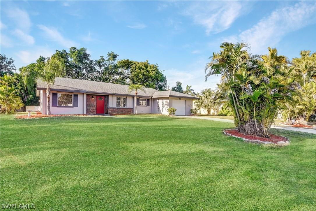 12090 Mcgregor Blvd., Fort Myers, FL 33919