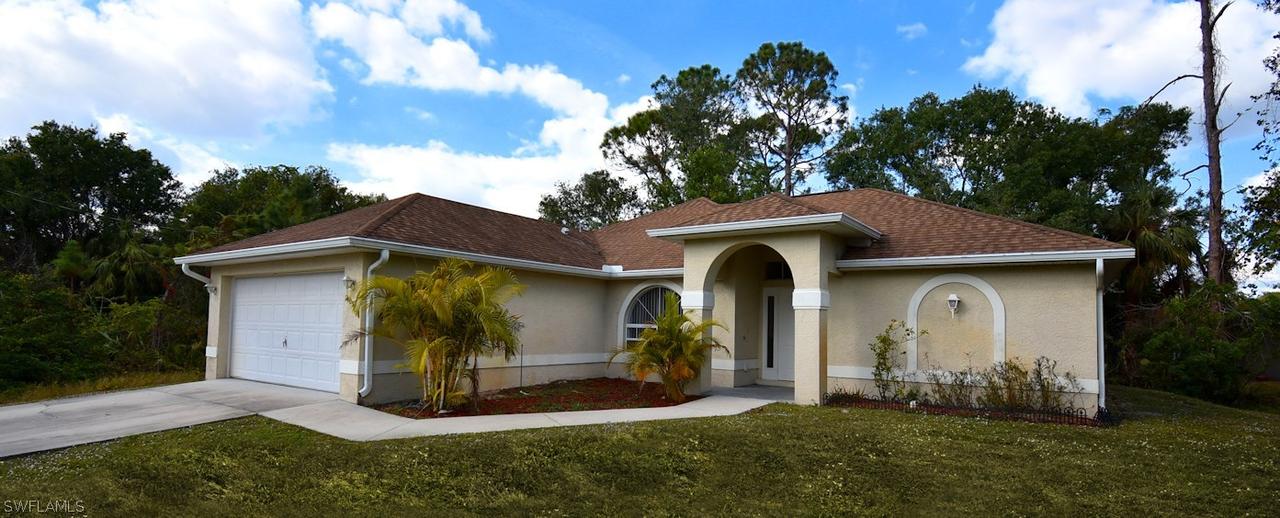 1405 E 5th St., Lehigh Acres, FL 33972
