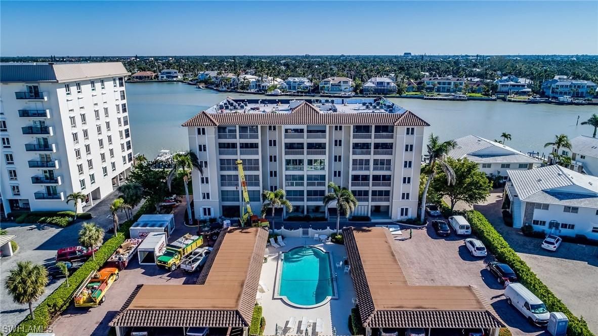 2600 Gulf Shore Blvd. #66, Naples, FL 34103