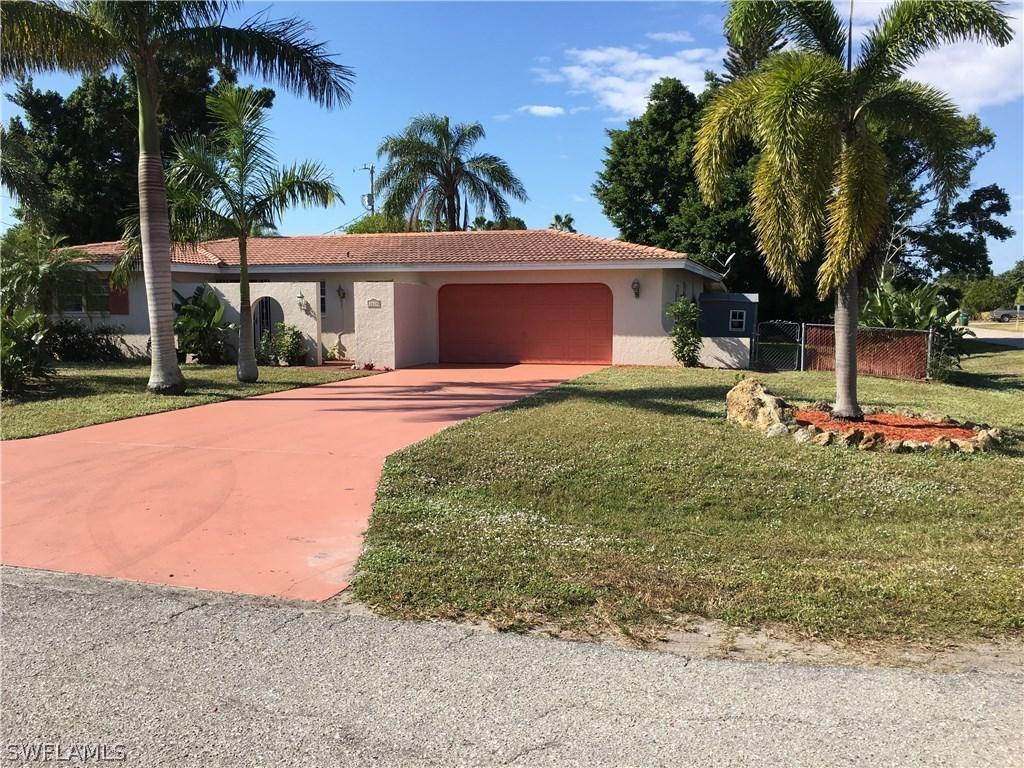 2620 SE 17th Pl., Cape Coral, FL 33904