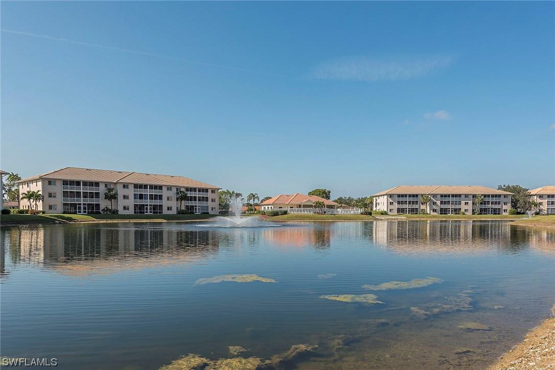 7815 Regal Heron Cir. #101, Naples, FL 34104