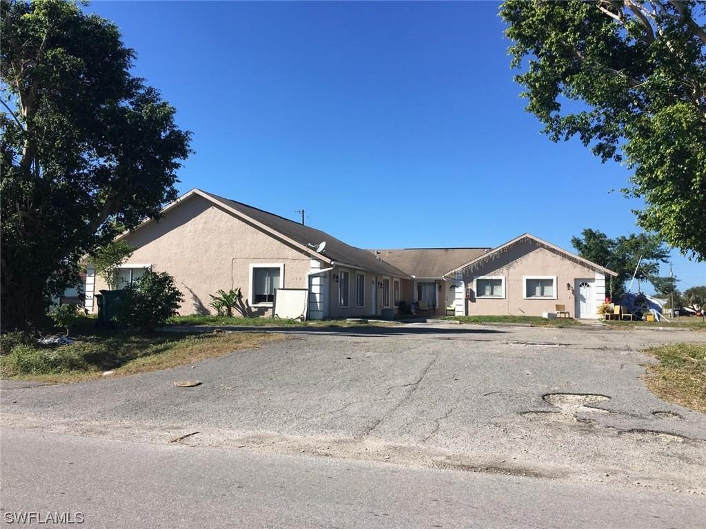 1701 Sunshine Blvd., Naples, FL 34116