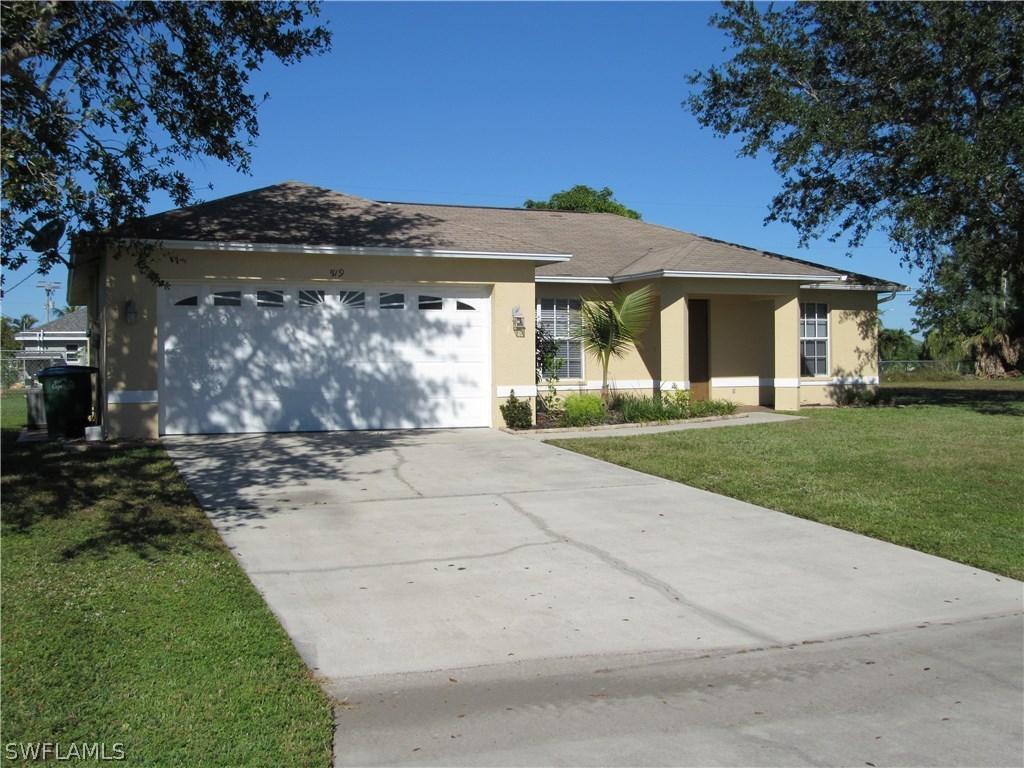 519 SE 25th Ter., Cape Coral, FL 33904