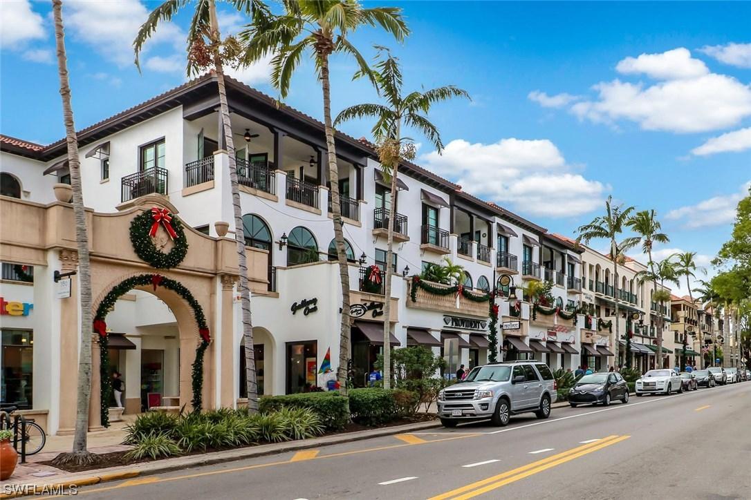 780 5th Ave. #9, Naples, FL 34102