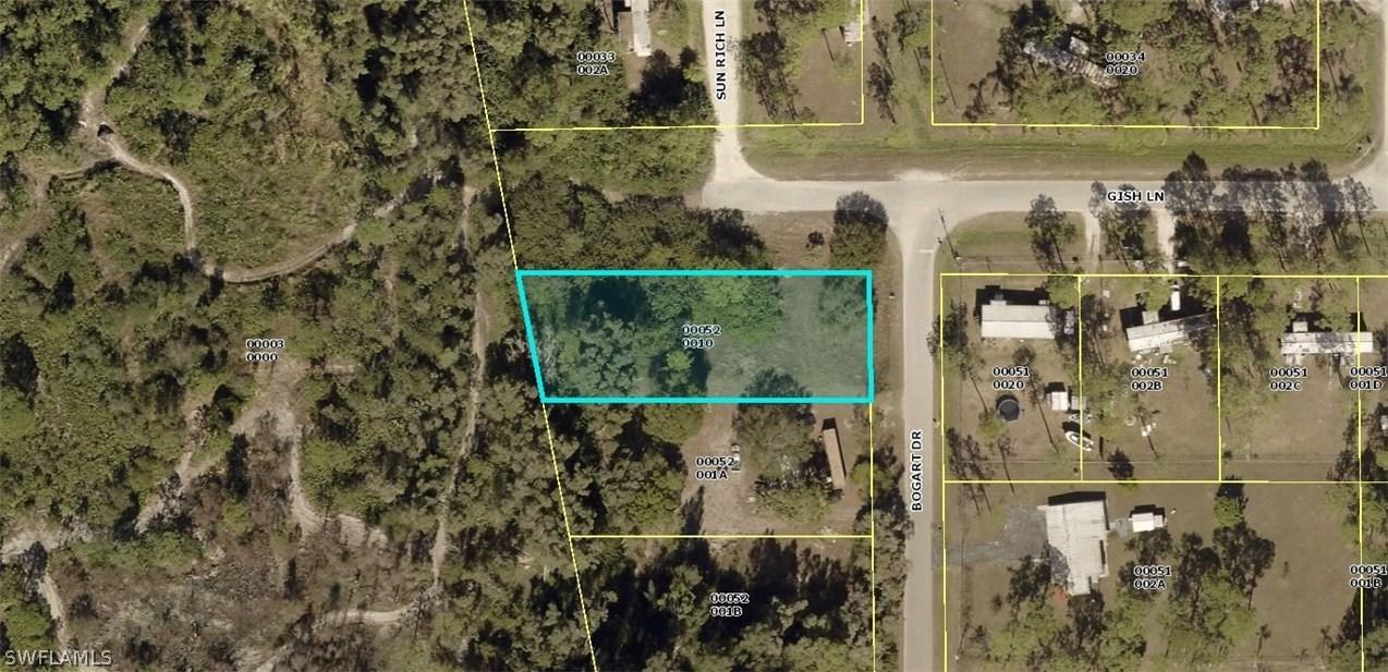 8030 Bogart Dr., North Fort Myers, FL 33917