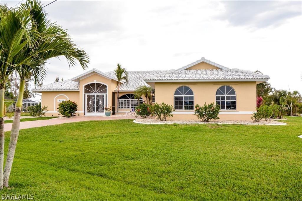 4209 SW 17th Pl., Cape Coral, FL 33914