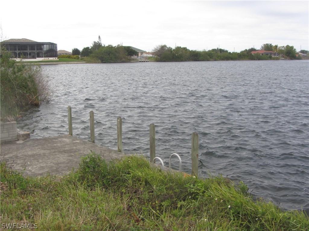 1109 NE 19th Ter., Cape Coral, FL 33909