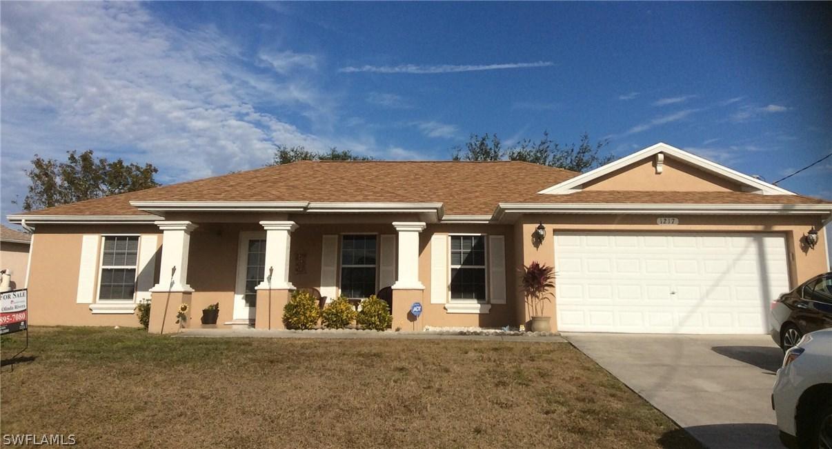1217 NE 19th Ct., Cape Coral, FL 33909