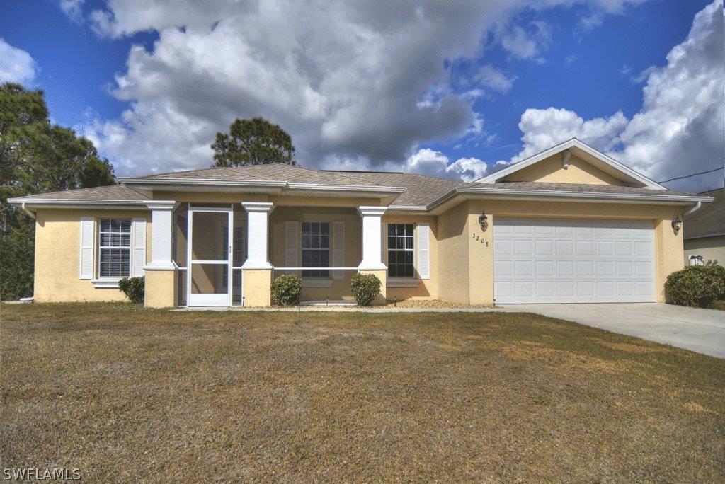 3208 45th St., Lehigh Acres, FL 33971