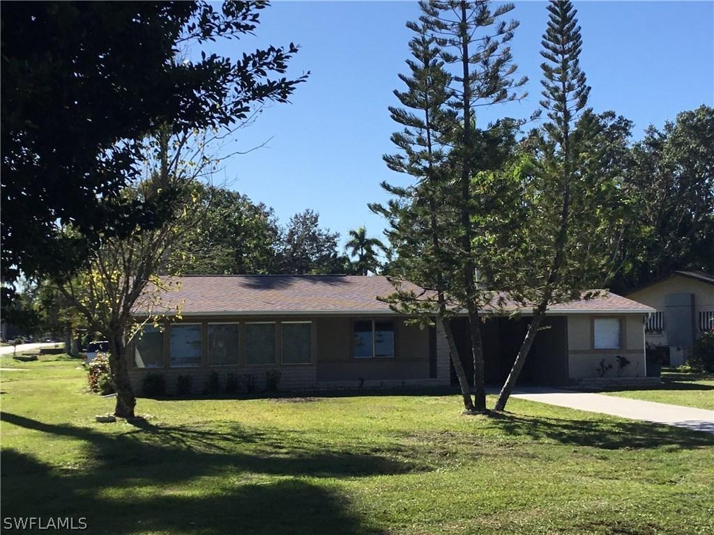 318 New York Dr., Fort Myers, FL 33905