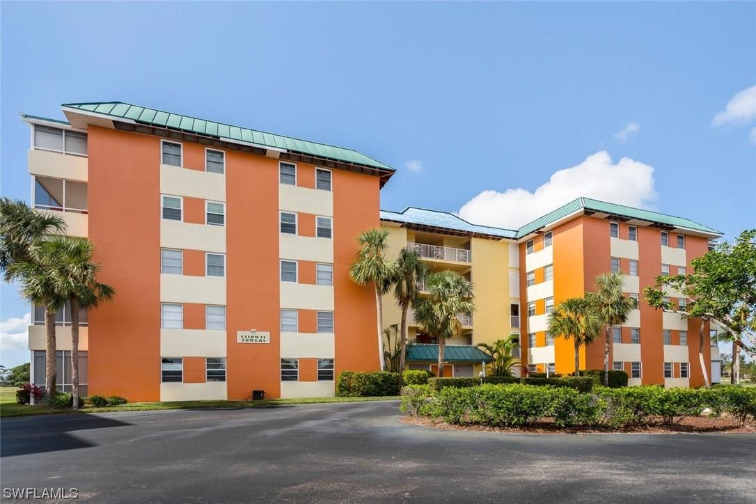 200 Pebble Beach Blvd. #D-404, Naples, FL 34113