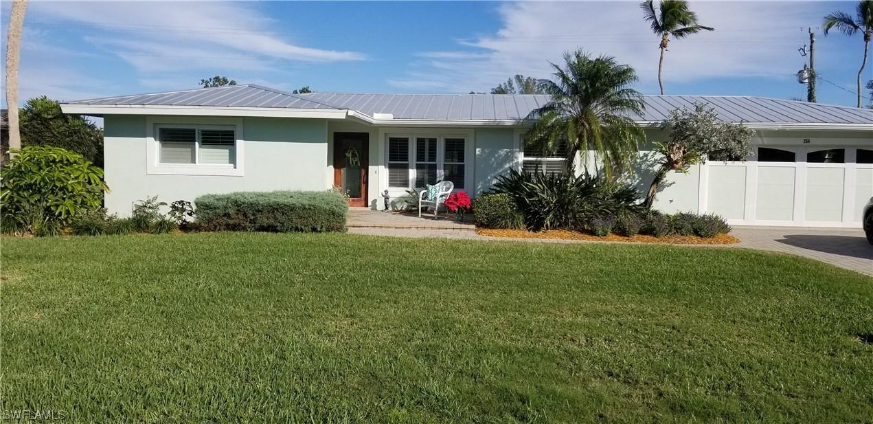 256 Burning Tree Dr., Naples, FL 34105