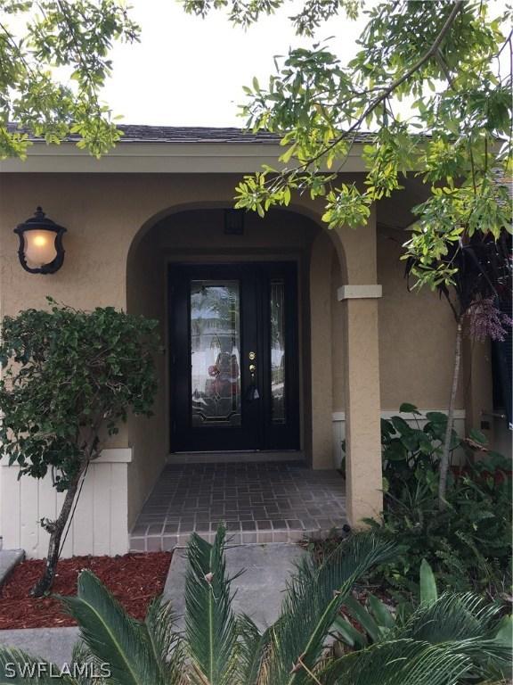 920 SE 19th Ter., Cape Coral, FL 33990