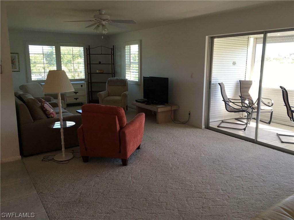 582 12th Ave., Naples, FL 34102